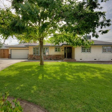 Updated Spacious Home Fresno Exterior foto
